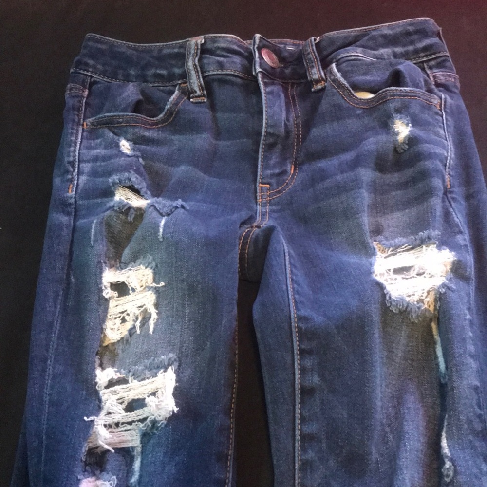 American Eagle ripped jeans